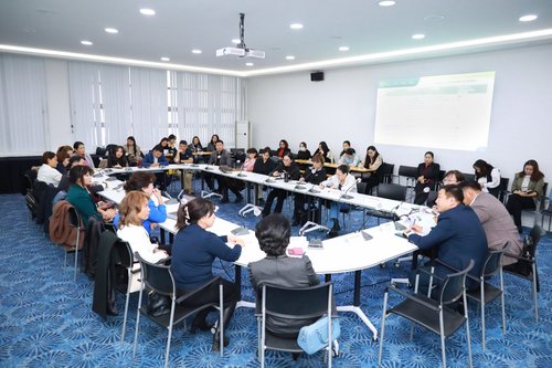 ДЭЛХИЙН ЧАНАРЫН 7 ХОНОГ, “СТАНДАРТ БА ХӨГЖИЛ”